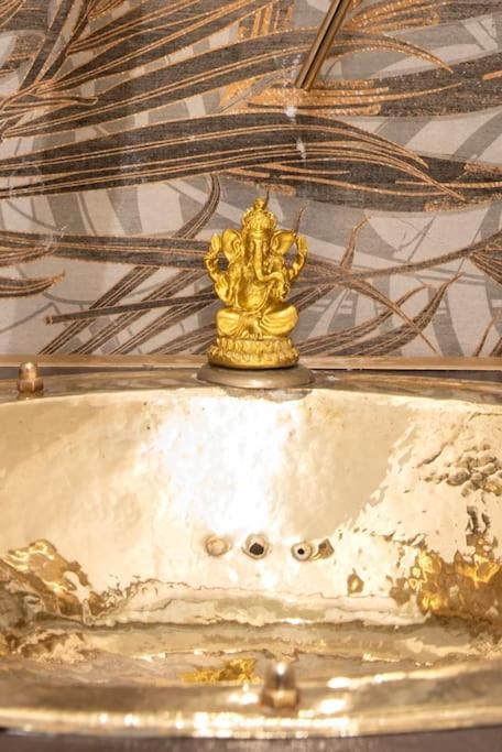 Apartamento Cozy At Vatican Stpeter's Dome Shade *